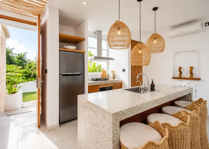 Sanctuary 5 Bali Private Pool & Sunset Luxury Retreat Villa *